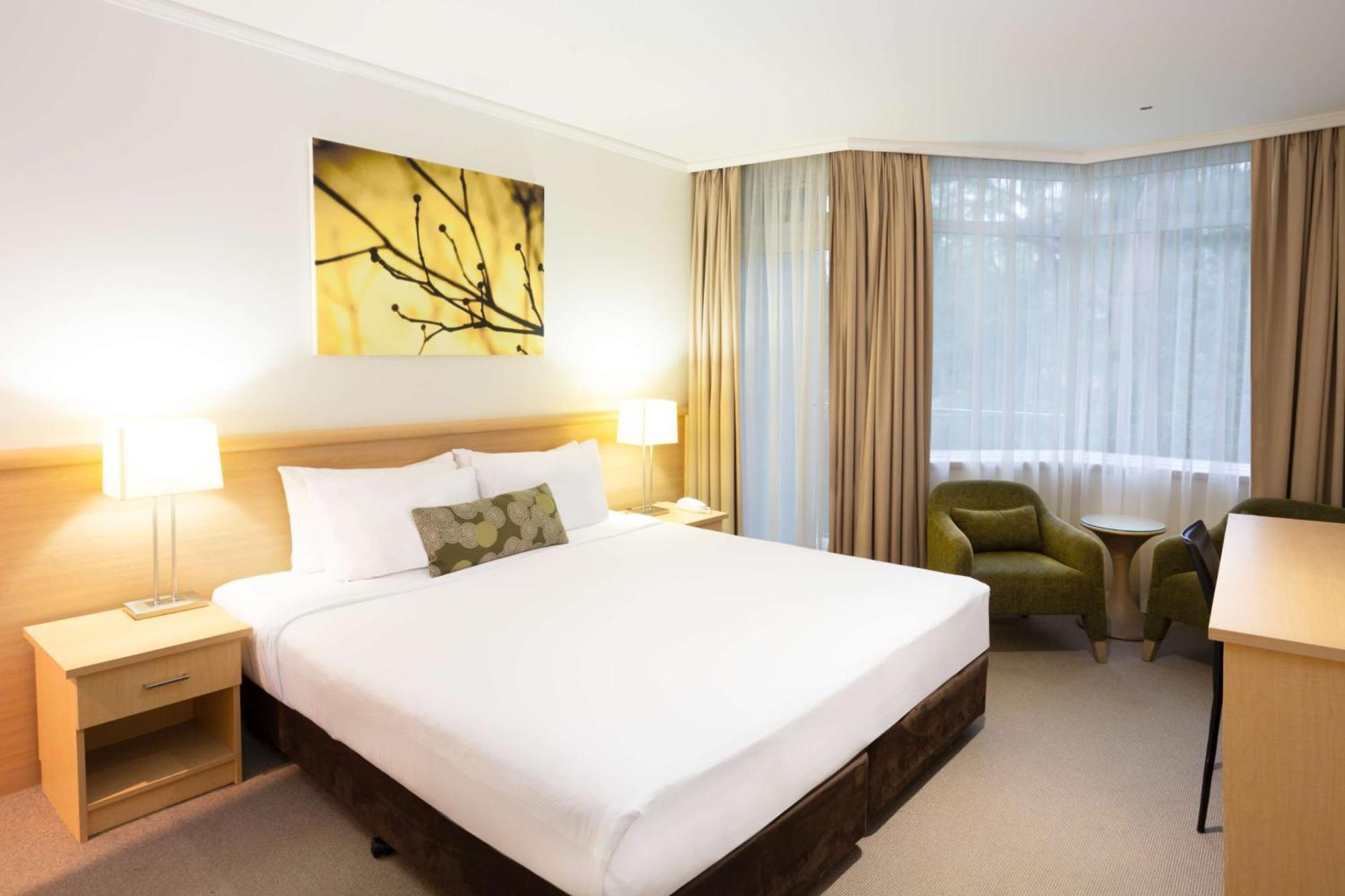 Mirage Hotel Newport Ngoại thất bức ảnh