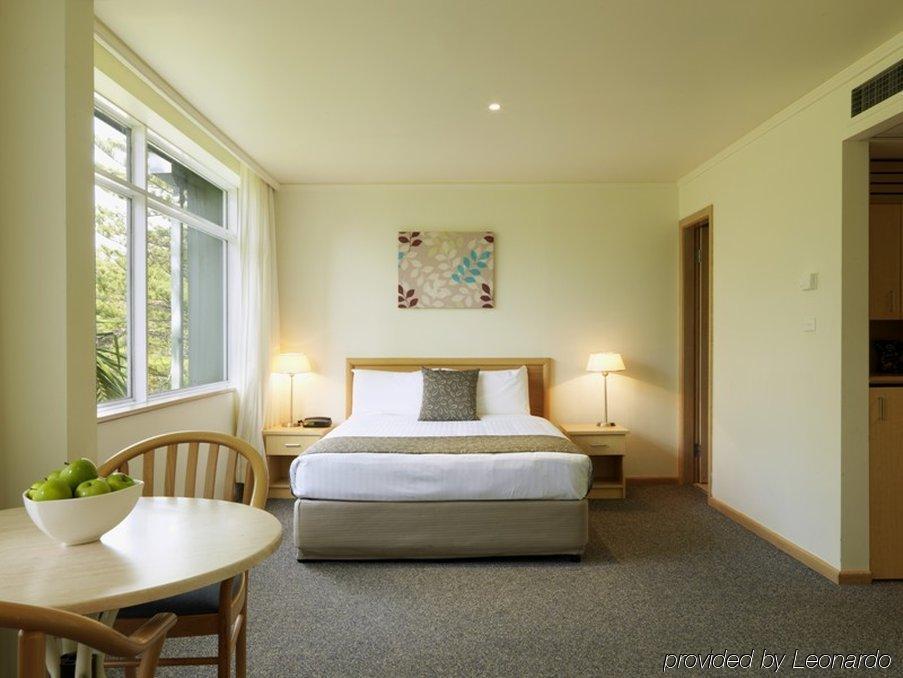 Mirage Hotel Newport Ngoại thất bức ảnh